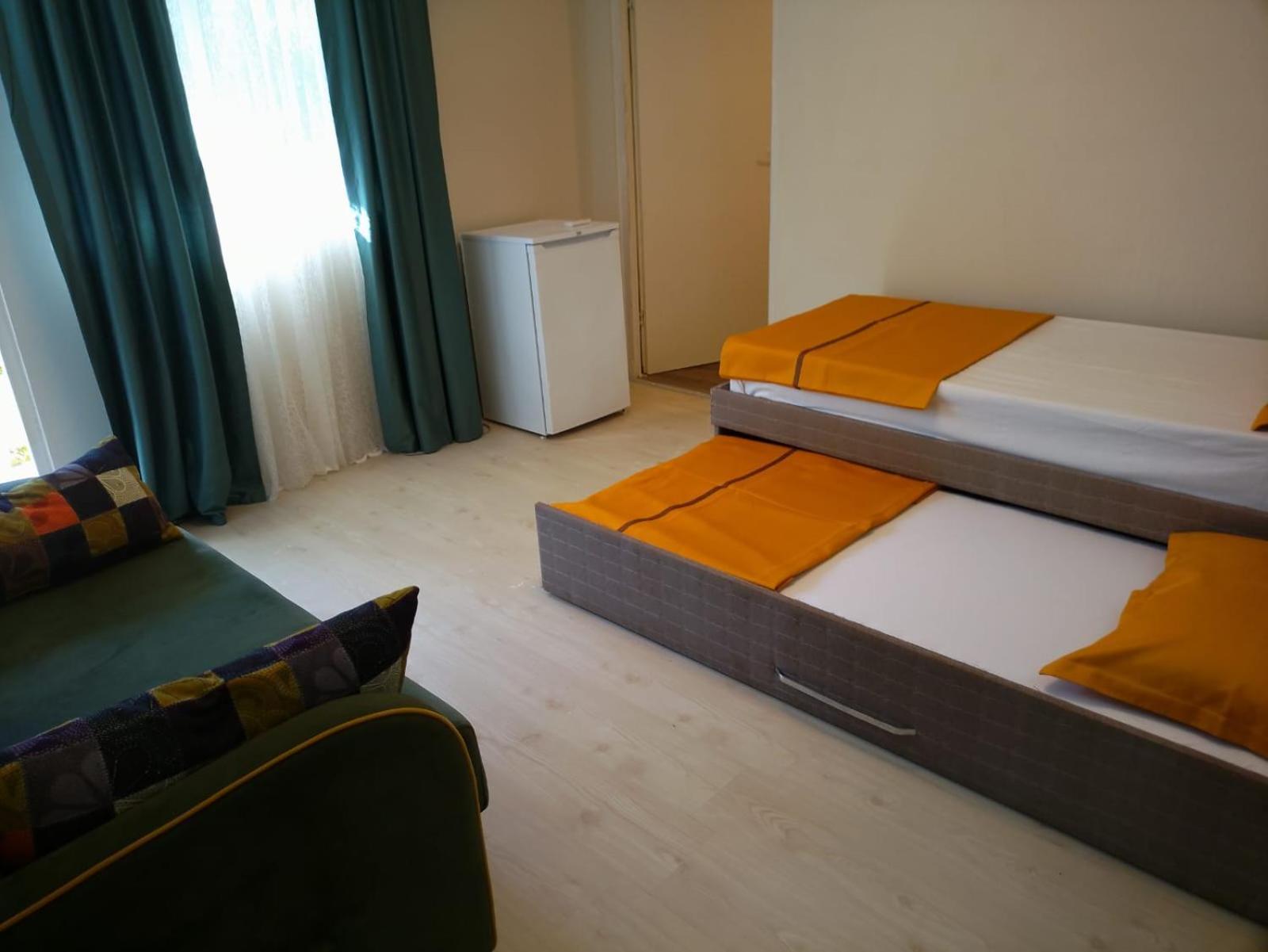 Cicek Evler Tatil Koeyue Hotel Armutlu Buitenkant foto